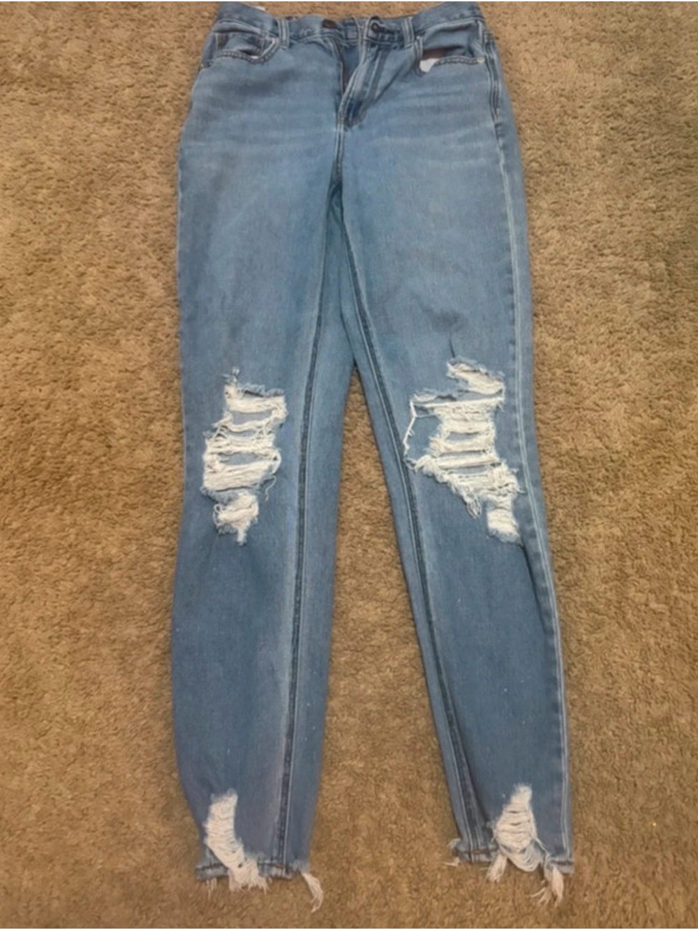 American Eagle Outfitters Light Blue Ripped Boyfriend Jeans